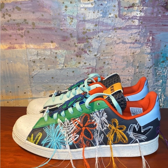 adidas gazelle silver green womens Adidas Superstar Sean Wotherspoon Superearth main image 1